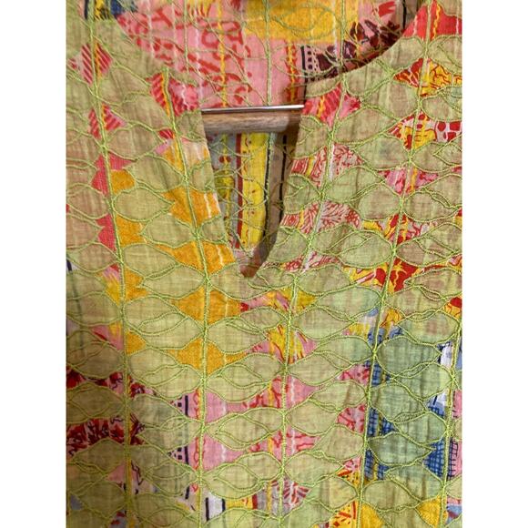 Neeru Kumar Artsy Tunic Top Womens Large Pea Green Art To Wear Embroidered RARE - Picture 3 of 12